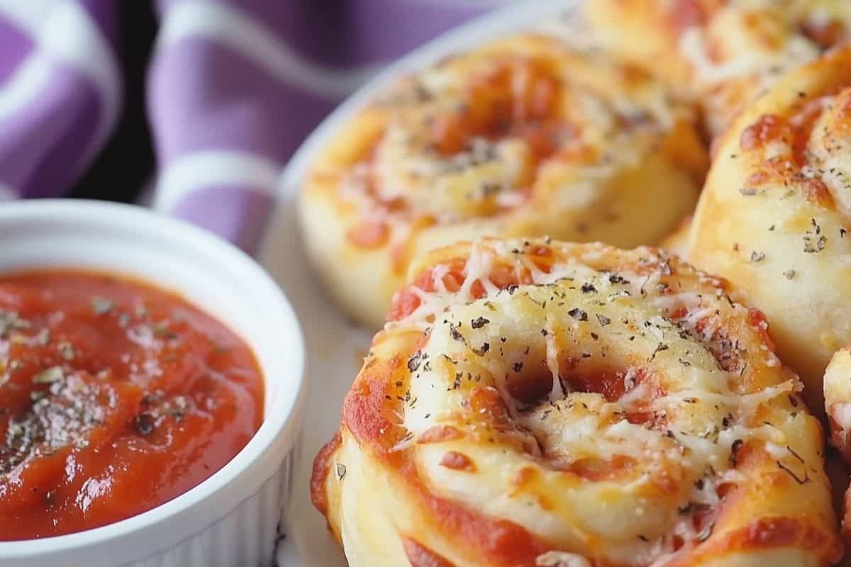 Easy 4- Ingredient Pizza Pinwheels (Perfect for a Party or Snack)